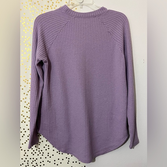 American Eagle Outfitters Lavender Long Sleeve Top size XS - Picture 2 of 9